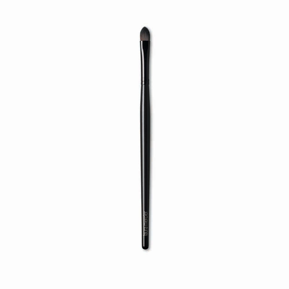 CRÈME EYE DETAIL BRUSH (BROCHA PARA OJOS)